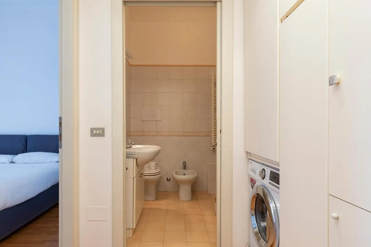 Comodo Appartamento Tra Brera E Porta Nuova Milano